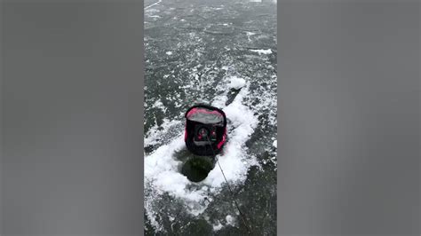 Upper red lake, MN 11/18/17 ice fishing report.. - YouTube