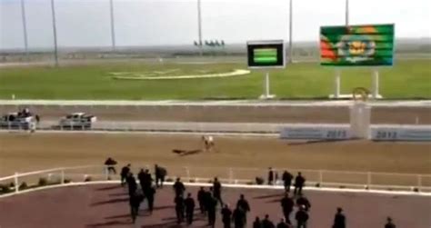 President of Turkmenistan at the races fall from his horse - Videos ...