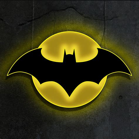 Batman LED Logo Wall Light | Sideshow Collectibles