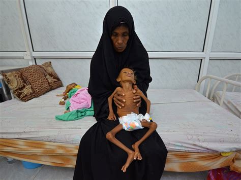 Yemen faces famine amid banking crisis and port blockades | The Independent