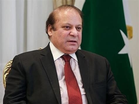 Panama case: Nawaz Sharif to be on Exit Control List, may face travel curbs | Business Standard News