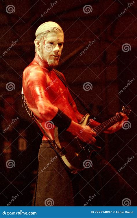 Limp Bizkit ,Wes Borland during the Concert Editorial Photography - Image of alternatives ...