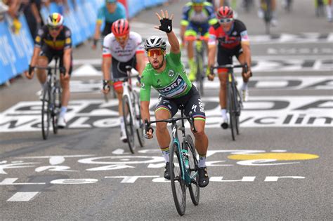 Peter Sagan Sprints to Third Stage Win at the Tour de France | Tour de ...