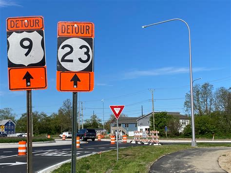 Plantation Road/Beaver Dam roundabout partially open in Lewes | Bay to ...