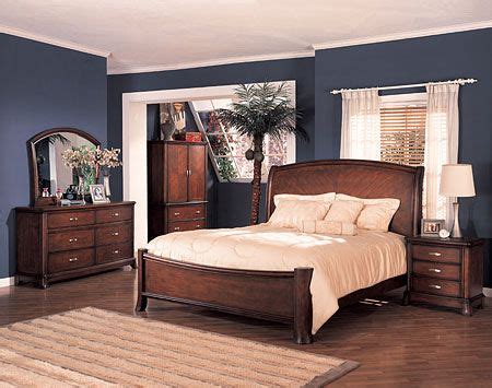 Maybe...if the wood was a bit darker. | Cherry bedroom furniture ...