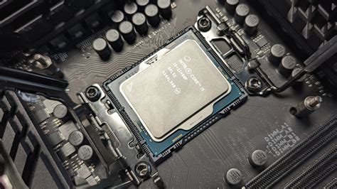 Intel Core i7 12700K and Core i5 12400F review: value champs | Eurogamer.net