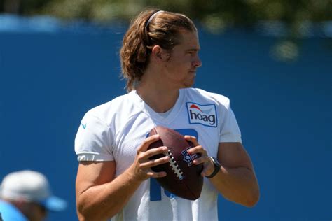 Justin Herbert shows off huge body transformation as LA Chargers quarterback piles on muscle ...