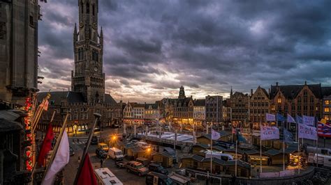 Dusk in Bruges: A Stunning HD Wallpaper of Architectural Beauty