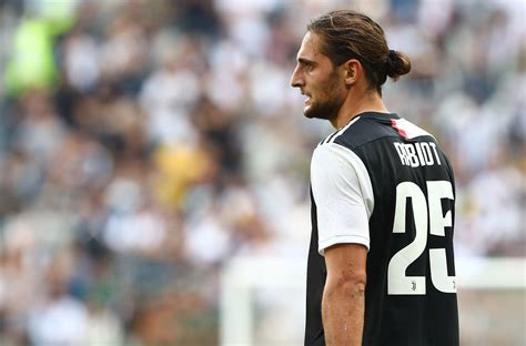 Rabiot Frustrated With Limited Playing Time At Juventus to the Surprise ...