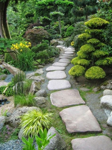 Path design ideas to makeover your front yard (27) #LandscapeDesign | Japanese rock garden, Rock ...