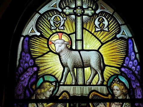 The Lamb of God | Stained Glass Art