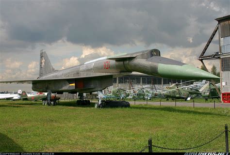 Sukhoi T-4 Sotka - Russia - Air Force | Aviation Photo #0943091 | Airliners.net