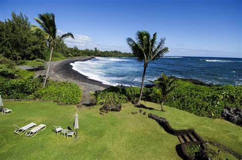 Oceanview #104 at Hana Kai Maui - 1 Bedroom, Easy Access (no steps), Great View! in Hana | Best ...