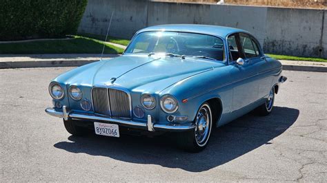 1967 Jaguar 420G | Vintage Car Collector