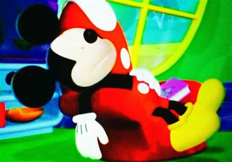 "Mickey's Silly Problem" Mickey Mouse sleeping | Mickey and friends ...