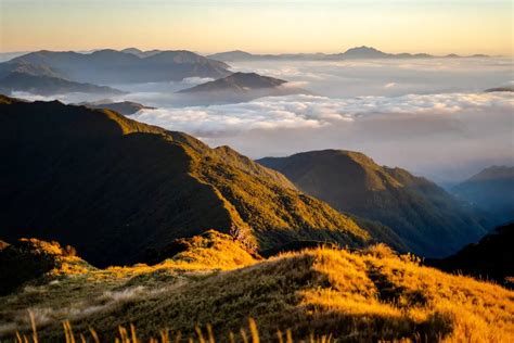 Mount Pulag - the coldest place in the Philippines - Fun In The Philippines