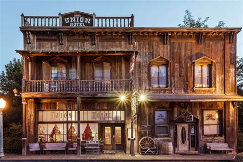 Things to Do in Los Alamos, California: Guide to Visiting Los Alamos - Thrillist