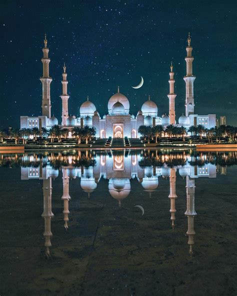 Grand Mosque in Abu Dhabi looks stunning at night - Album on Imgur ...