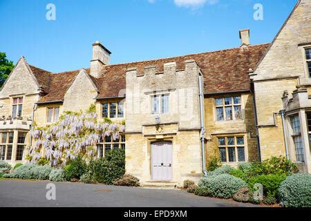 Rushden Hall The Town Council Offices Within Hall Park Rushden ...