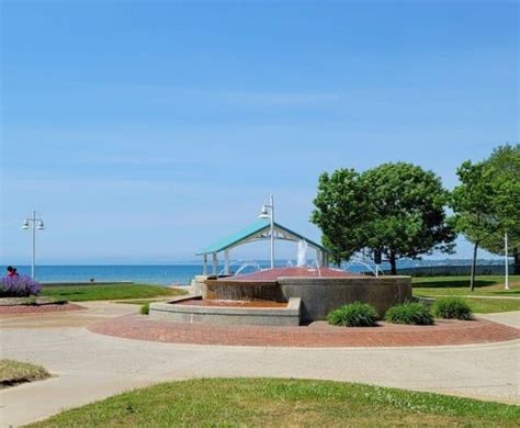 Tawas Vacation Travel Guide 2023: East Tawas & Tawas City Beaches, Best ...