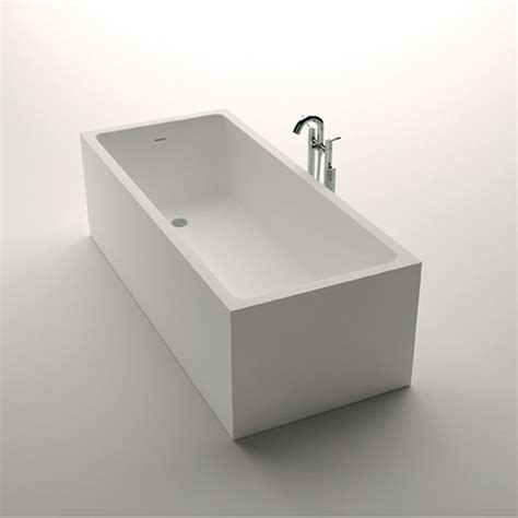 Ceramic White Bathtub at Rs 60000/piece | सिरेमिक बाथटब - 99 INC`, Ahmedabad | ID: 22194260191