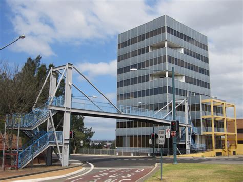 Sydney - City and Suburbs: Liverpool, bridge