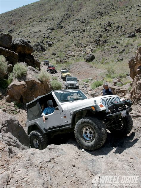 Four Wheeling Tips - Educational 'Wheeling