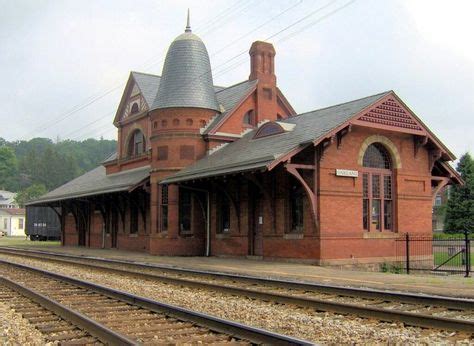 Union Pacific Railroad Station in Salt Lake City | Railroad Crossing ...