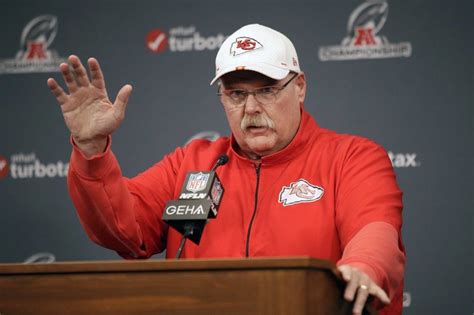 Chiefs coach Andy Reid would accept White House invitation, calls it ...