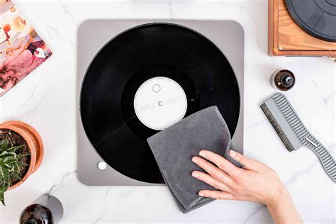 How to Clean Vinyl Records