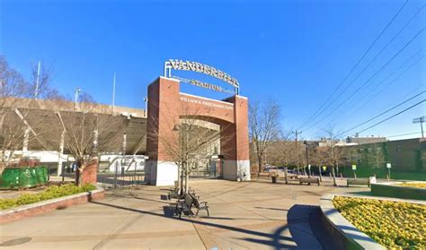 Vanderbilt Stadium Parking [Everything You Need To Know]