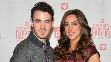 Kevin Jonas and Wife Danielle Welcome Baby No. 2! | Entertainment Tonight