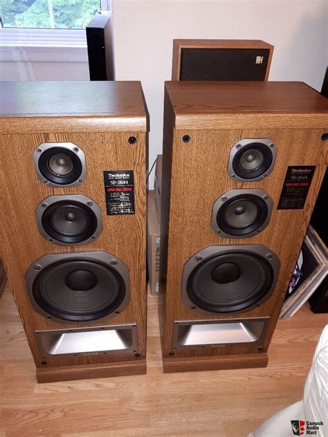 Technics SB-2844 vintage speakers Photo #1547702 - Canuck Audio Mart