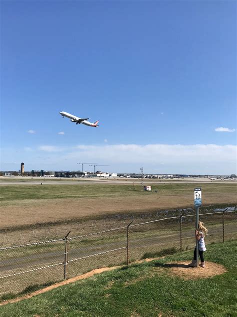 The couple that spent every day at Charlotte's airport overlook