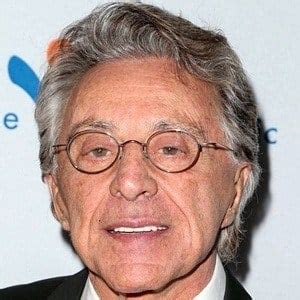 Frankie Valli - Age, Family, Bio | Famous Birthdays