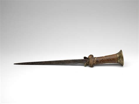 bollock dagger - Museum Boijmans Van Beuningen