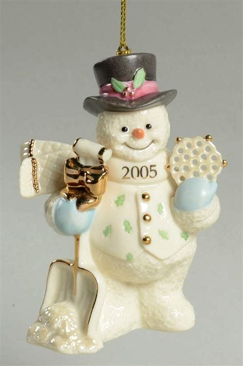 Lenox ANNUAL SNOWMAN ORNAMENT A Chilly Christmas 2005 (No Box) 4448243 ...