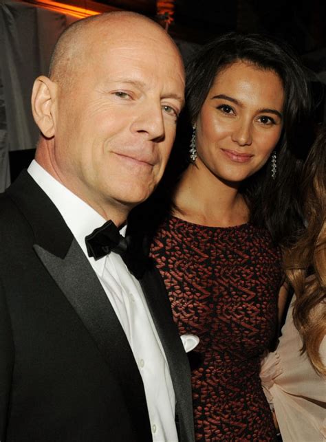 Bruce Willis & Wife Emma Expecting! - Beautelicious