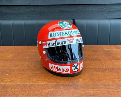 Ferrari - Niki Lauda - 1977 - Replica helmet - Catawiki