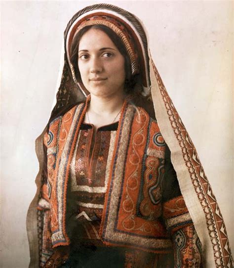 Palestinian Traditional Costumes » Gallery | 民族衣装, レトロな服装, カラー