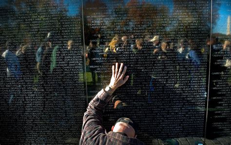 Vietnam Veterans Memorial(s) – Which One Is Art? — EYES-WIDE.com