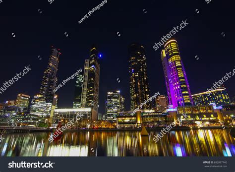 Melbourne Skyline Night: Over 4,259 Royalty-Free Licensable Stock ...