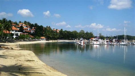 Pantai Marina Batam 🏖️ HTM, Rute, Foto & Ulasan Pengunjung