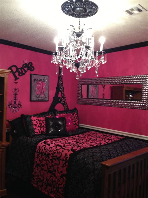 Pink And Black Bedroom Paint Ideas