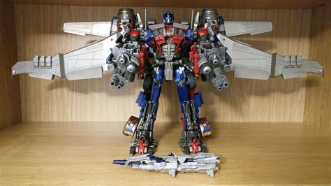 Transformers Jetwing Optimus Prime