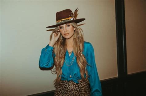 Lainey Wilson Recalls Feeling Right At Home In Nashville At Just Nine ...