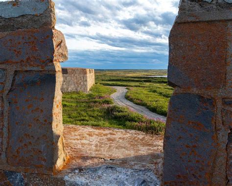 A Complete Guide To Churchill Manitoba: Polar Bears, Belugas and More ...