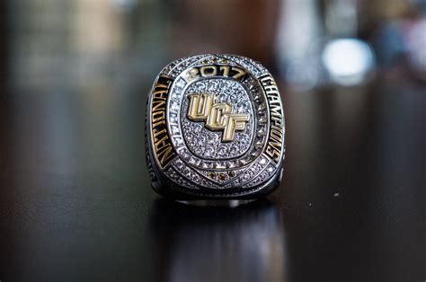 UCF Football Team Gets Championship Banner And Rings After Perfect 2017 Season (PICS)