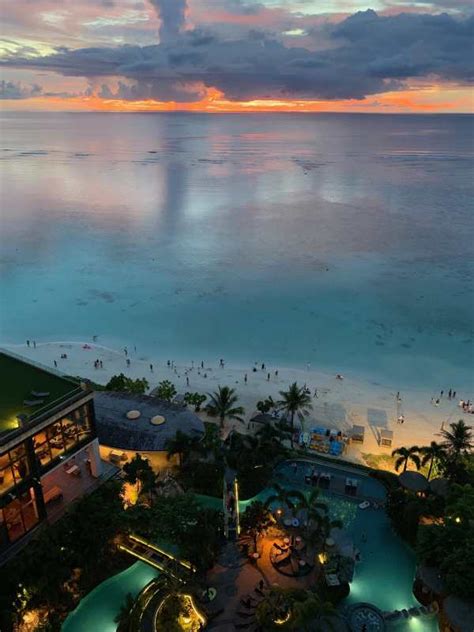 Dusit Thani Guam: A Luxury Resort Review - FOODICLES