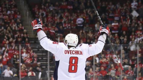 NHL: Alex Ovechkin scores 700th career goal with one-timer vs. Devils